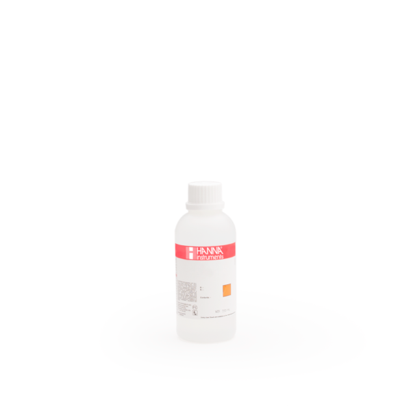 HI7088M Standard Solution at 5.84 g/L NaCl (230 mL) bottle