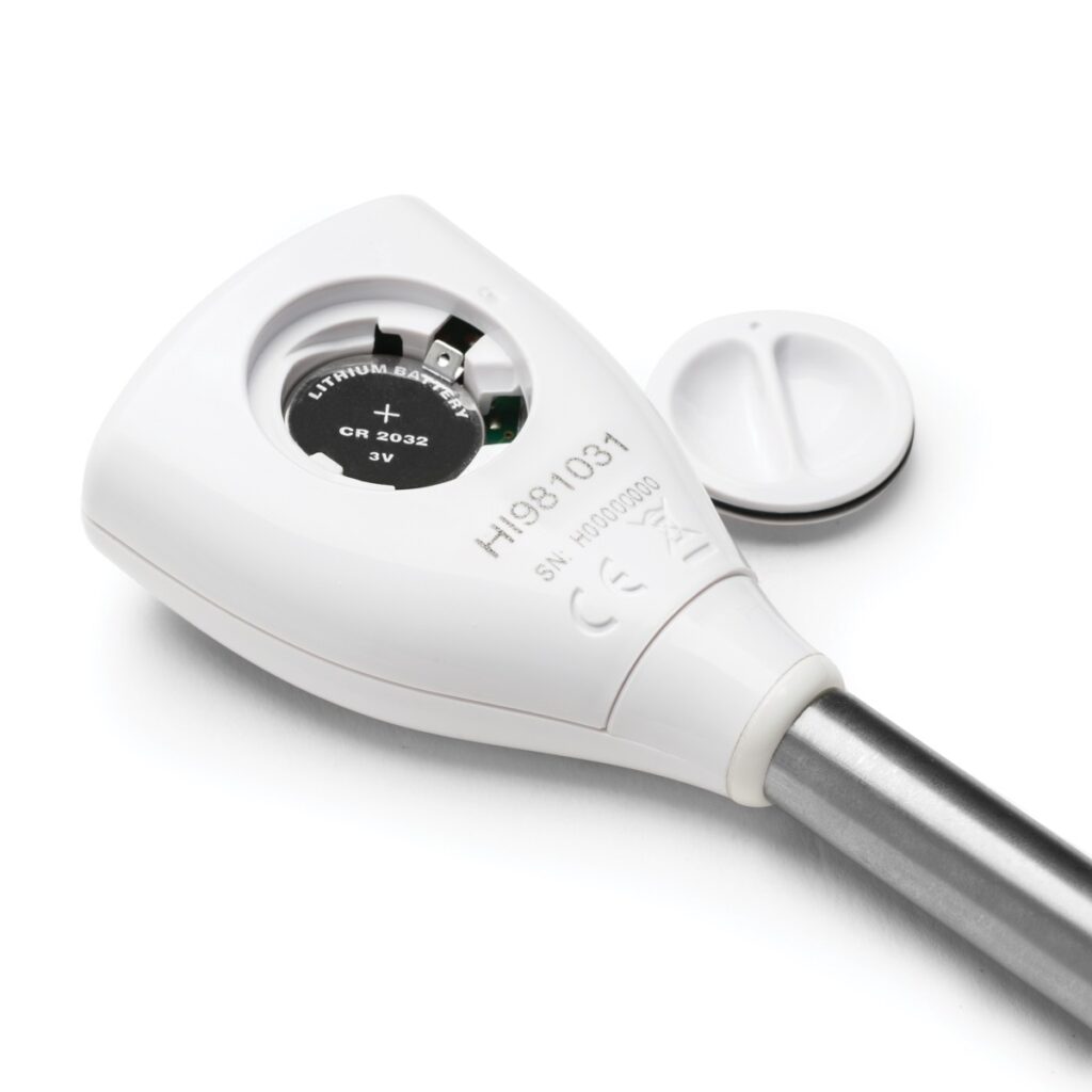 hi981031-beer-ph-tester_battery-compartment_1