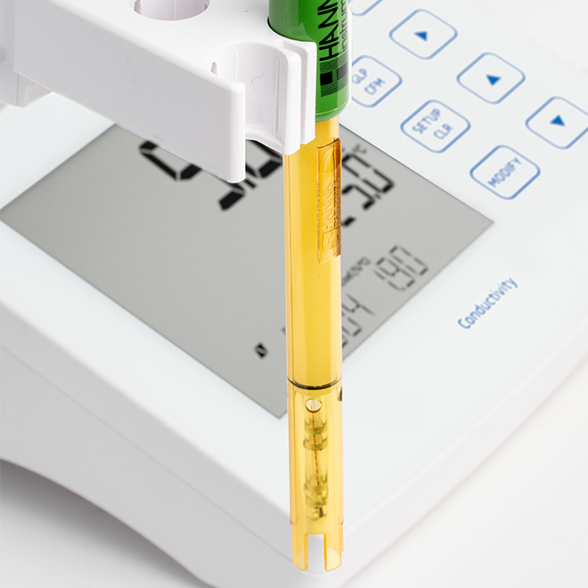 HI2630 - Sonda di conducibilità a quattro anelli in platino HI763100