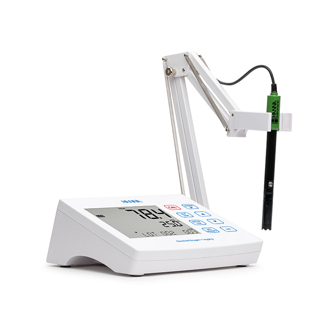 HI2641 - Strumento da banco per l'analisi dell'ossigeno disciolto con registrazione dati vista laterale